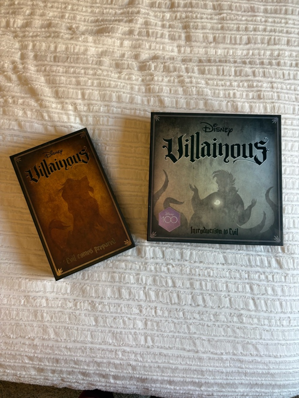 Ravensburger Villainous Board Game - Black, Green & Purple Artwork